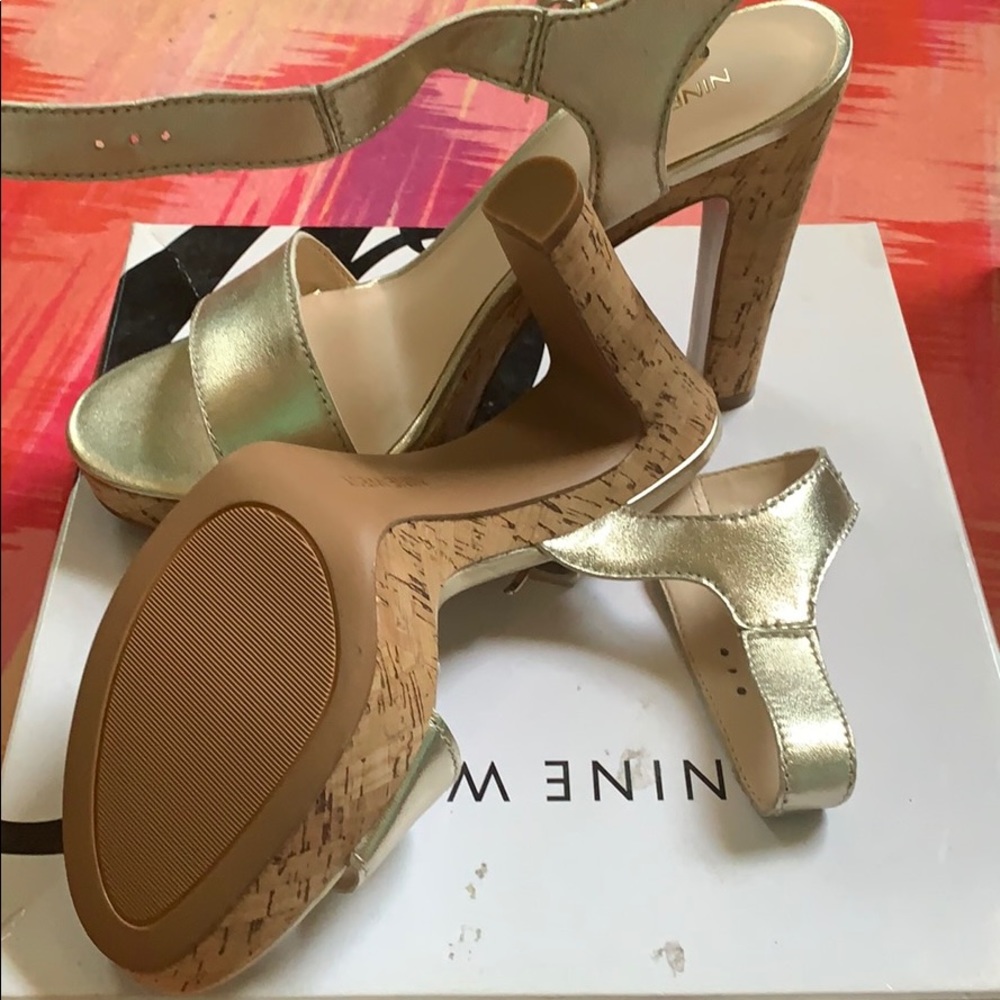 New in box Nine West high heel sandal Light gold